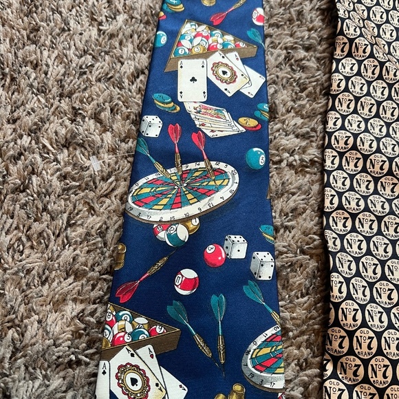 Bundle of 2- mens silk printed ties - Picture 3 of 6